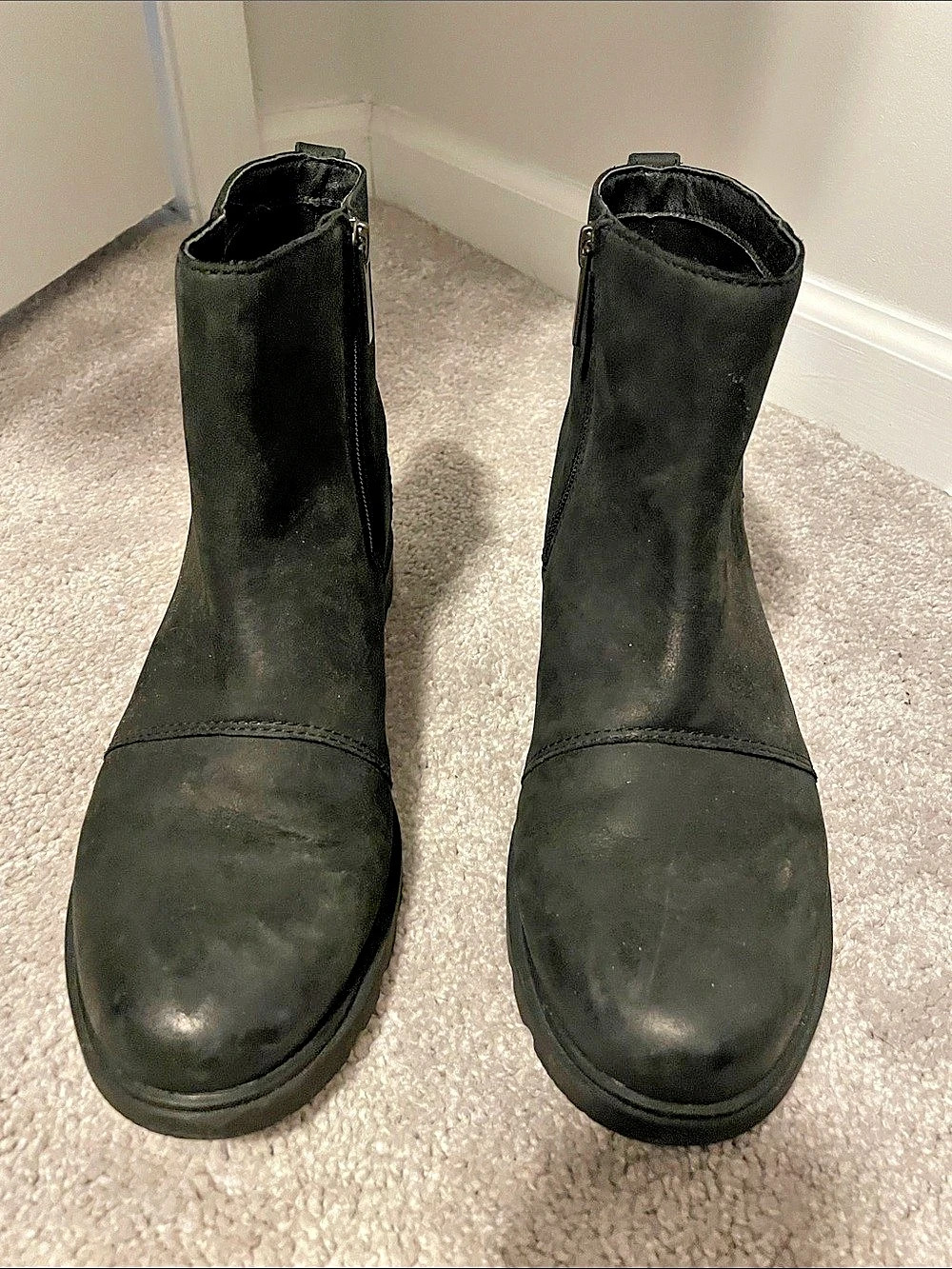 Sorel Women’s Premium Black Boots US 9